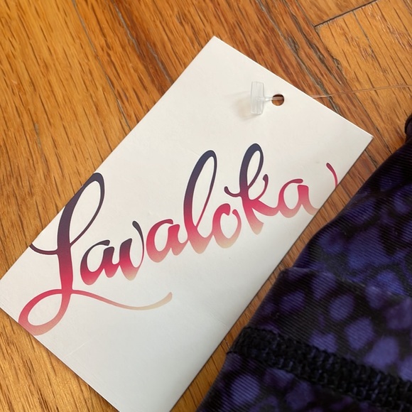 Lavaloka High Waisted Leggings. Size Medium. Cell Phone Pockets. NWT!! - Picture 4 of 9